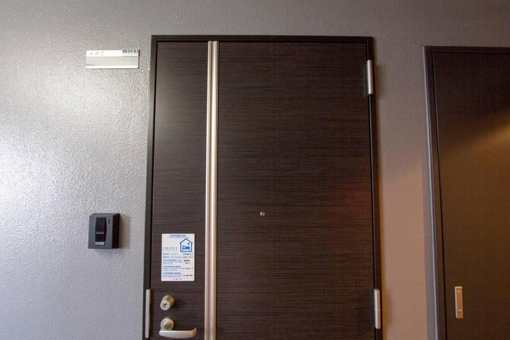 Ferienwohnung ようこそ札幌へ! 大通公園まで地下鉄10分 定員6名 Firetv完備 1階はセコマ Exterior foto